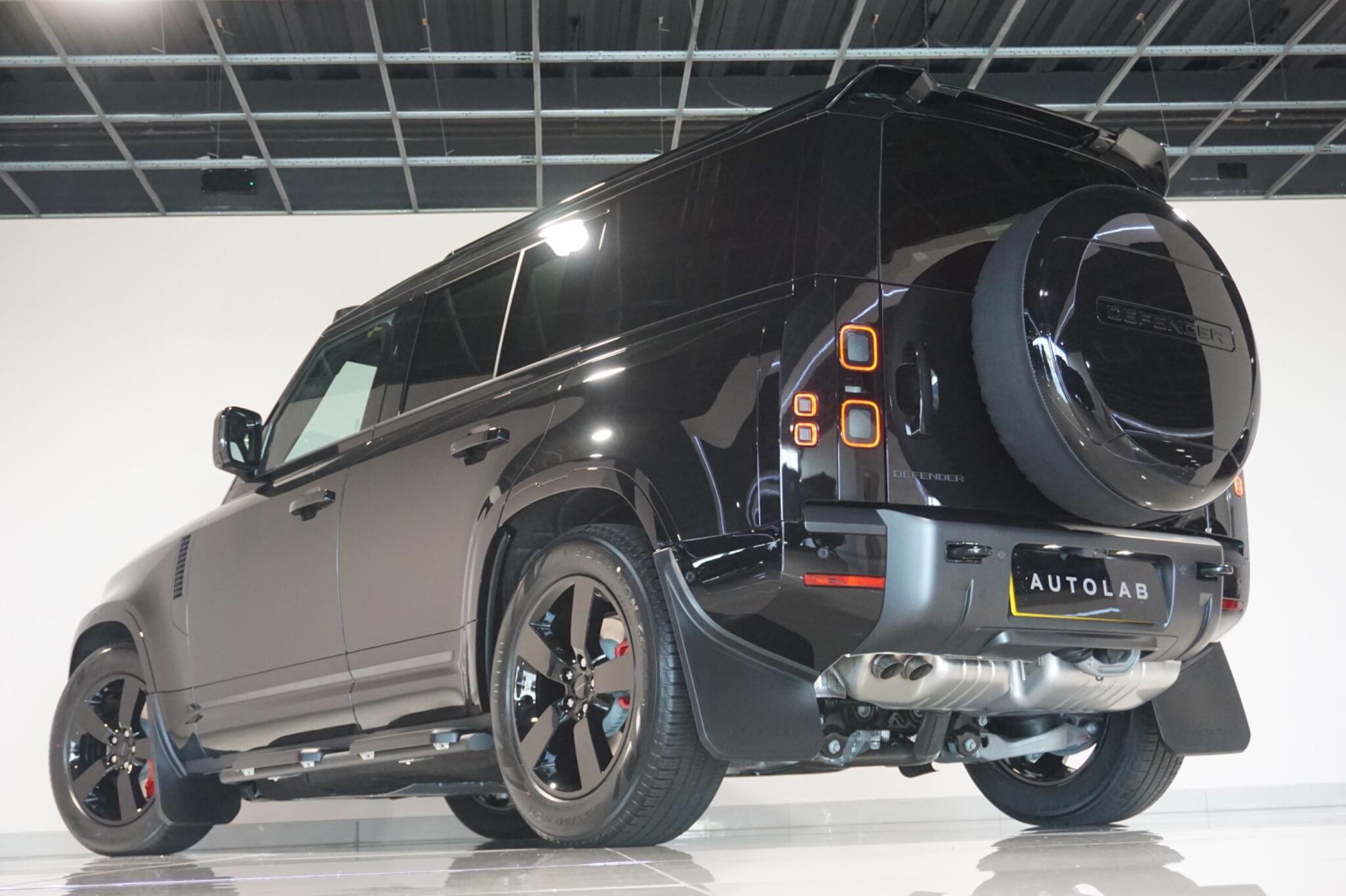 Land Rover Defender 110 3.0 D350 MHEV X-Dynamic HSE Hard Top SUV 5dr Diesel Auto 4WD MWB Euro 6 (s/s) (350 ps)